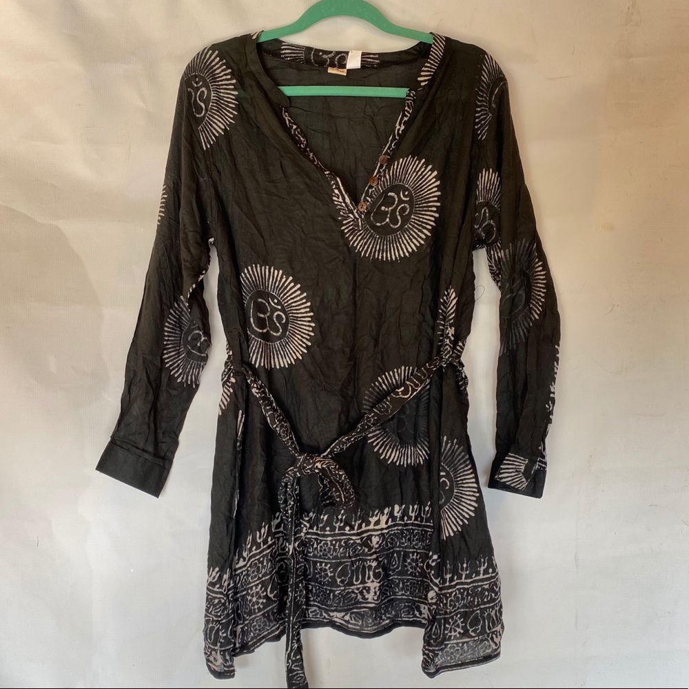 OM Blouse by Latkey